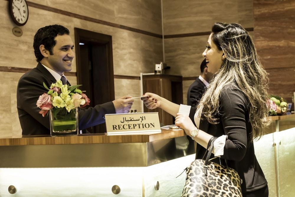 The Royal Riviera Hotel Doha Ngoại thất bức ảnh