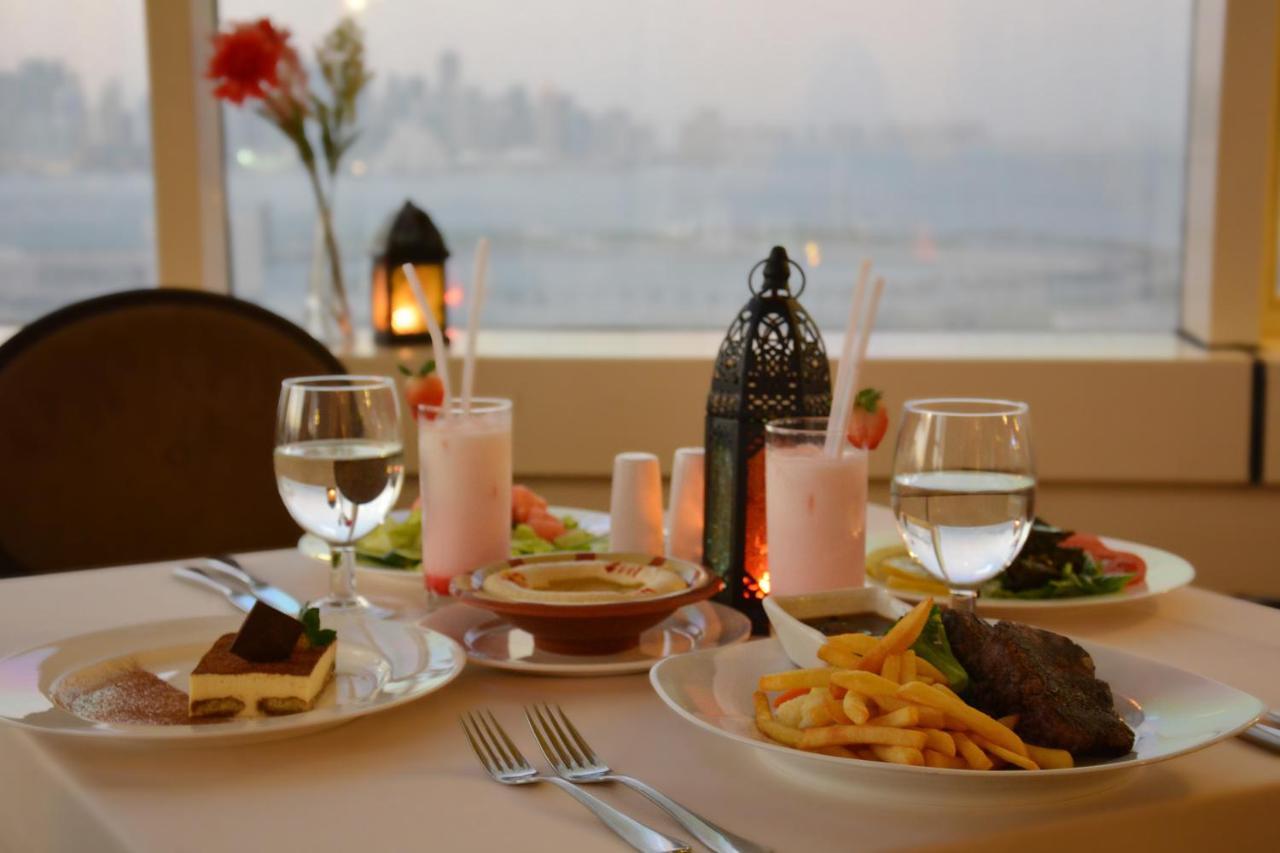 The Royal Riviera Hotel Doha Ngoại thất bức ảnh