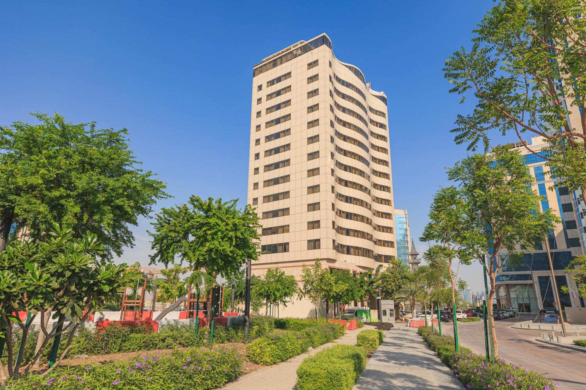 The Royal Riviera Hotel Doha Ngoại thất bức ảnh