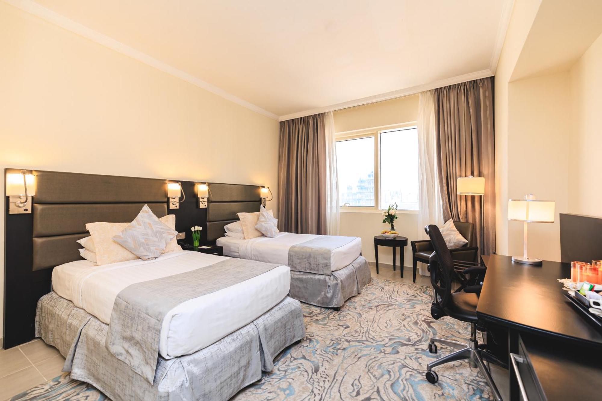The Royal Riviera Hotel Doha Ngoại thất bức ảnh
