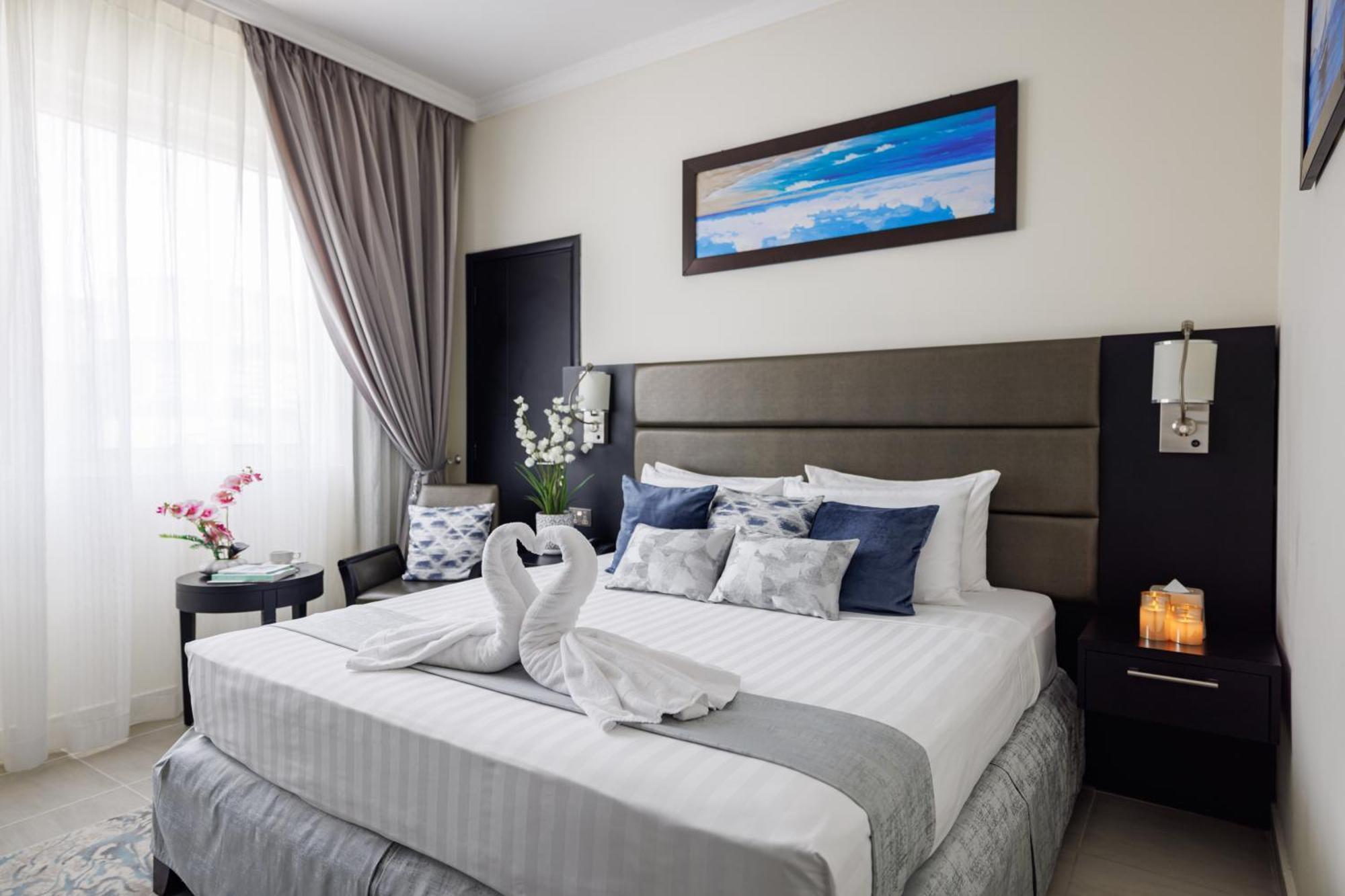 The Royal Riviera Hotel Doha Ngoại thất bức ảnh